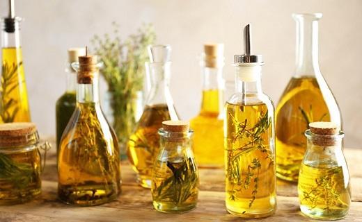 مصرف کدام روغن خوراکی برای تمام افراد بهتر است؟ مصرف کدام روغن خوراکی برای تمام افراد بهتر است؟