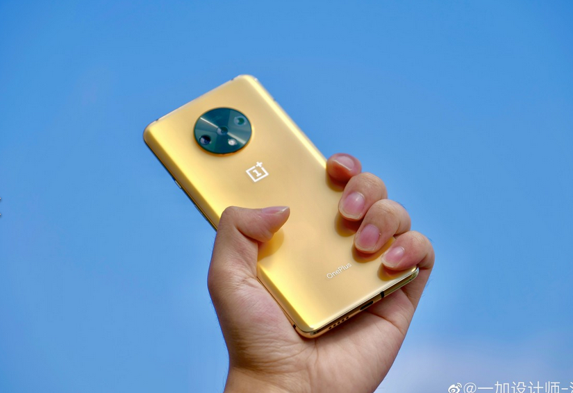 تصویر فاش شده از رنگ طلایی گوشی OnePlus 7T