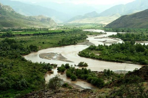 لزوم شفافیت در میزان مصرف آب در زنجان ، دشت های ممنوعه ای که با سوءمدیریت تبدیل به دشت بحرانی شدند