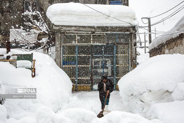 یک استان کشور در شرایط اضطراری نهاده شد، ارتفاع برف به دو متر و 35 سانتیمتر رسید